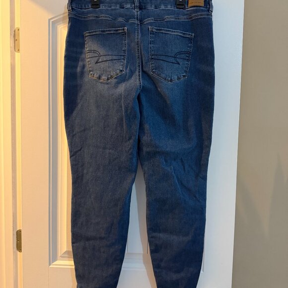 American Eagle Curvy High Rise Jeggings - Picture 2 of 5